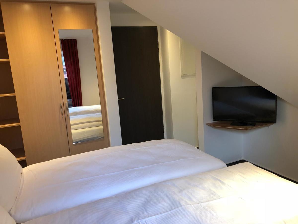 Deluxe Single Room